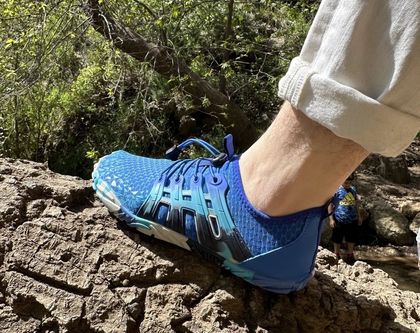 8-Reasons-Why-Barefoot-Trail-Shoes-Can-Enhance-Your-Hiking-Experience Bearefoot