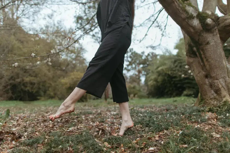 10-Reasons-Why-Barefoot-Hiking-Boots-Are-a-Game-Changer-for-Your-Adventures Bearefoot
